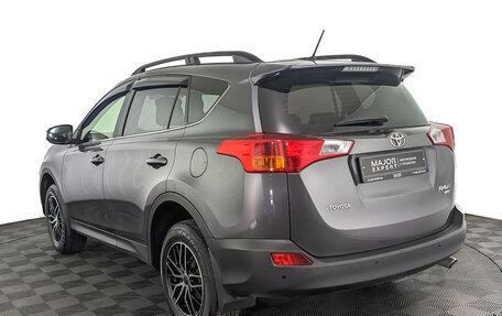 Toyota RAV4, 2015 год, 1 795 000 рублей, 7 фотография