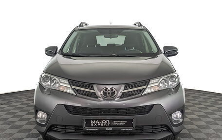 Toyota RAV4, 2015 год, 1 795 000 рублей, 2 фотография