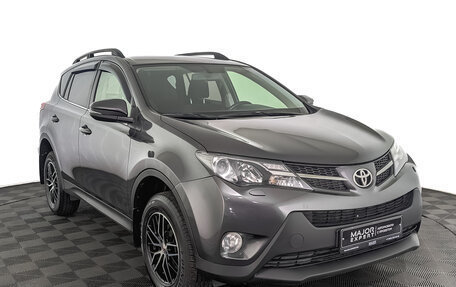 Toyota RAV4, 2015 год, 1 795 000 рублей, 3 фотография
