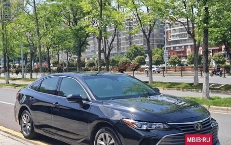 Toyota Avalon, 2022 год, 2 200 000 рублей, 3 фотография