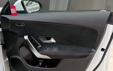 Mercedes-Benz CLA, 2021 год, 3 750 000 рублей, 24 фотография