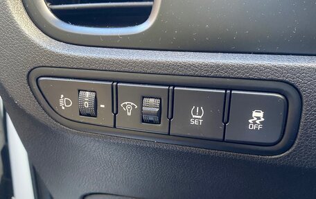 KIA Rio IV, 2019 год, 1 100 000 рублей, 2 фотография