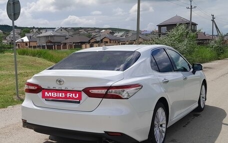 Toyota Camry, 2018 год, 2 850 000 рублей, 12 фотография