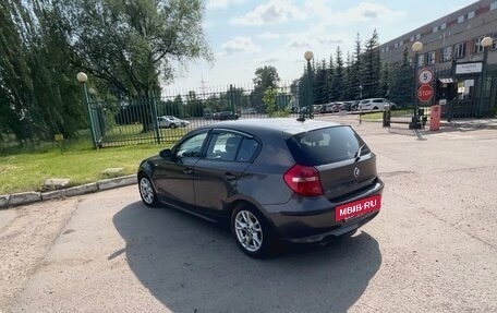 BMW 1 серия, 2008 год, 860 000 рублей, 2 фотография