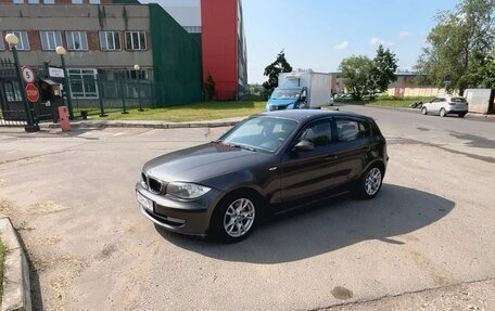 BMW 1 серия, 2008 год, 860 000 рублей, 8 фотография