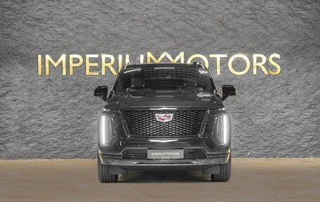 Cadillac Escalade V, 2025 год, 23 490 000 рублей, 2 фотография