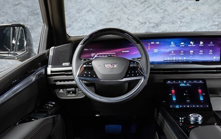 Cadillac Escalade V, 2025 год, 23 490 000 рублей, 13 фотография