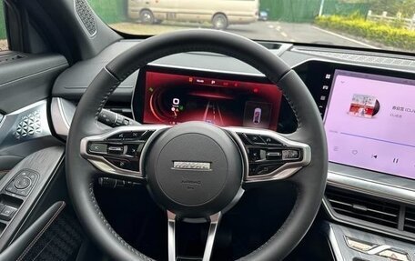 Haval F7 I, 2022 год, 2 200 000 рублей, 14 фотография