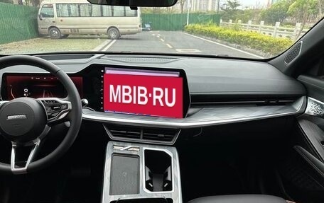 Haval F7 I, 2022 год, 2 200 000 рублей, 13 фотография