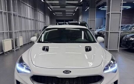 KIA Stinger I, 2019 год, 2 597 000 рублей, 2 фотография