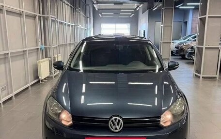 Volkswagen Golf VI, 2010 год, 847 000 рублей, 2 фотография