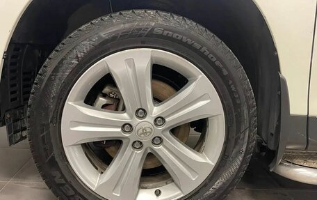 Toyota Highlander III, 2013 год, 2 397 000 рублей, 6 фотография