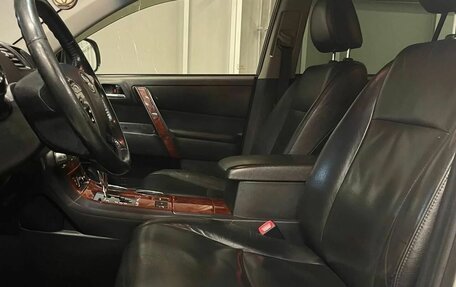Toyota Highlander III, 2013 год, 2 397 000 рублей, 8 фотография