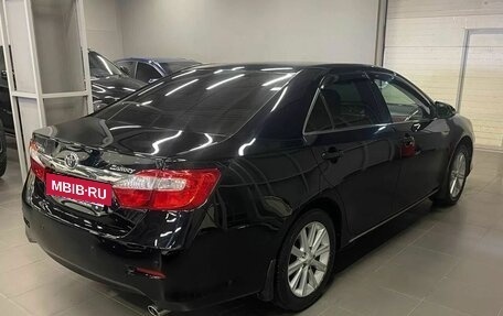 Toyota Camry, 2012 год, 1 557 000 рублей, 4 фотография