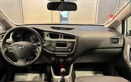 KIA cee'd III, 2012 год, 997 000 рублей, 12 фотография