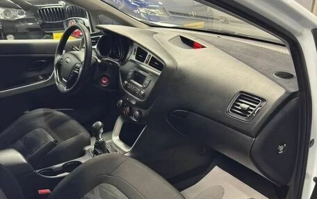 KIA cee'd III, 2012 год, 997 000 рублей, 16 фотография