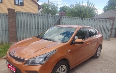 KIA Rio IV, 2018 год, 950 000 рублей, 1 фотография