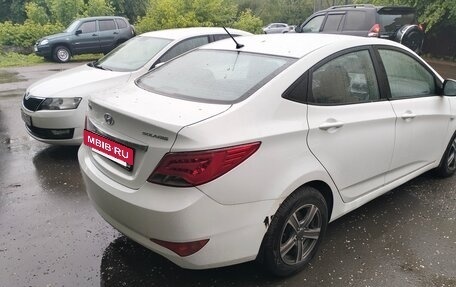 Hyundai Solaris II рестайлинг, 2014 год, 1 130 000 рублей, 28 фотография