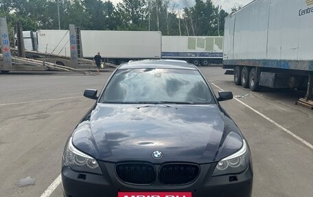 BMW 5 серия, 2004 год, 1 170 000 рублей, 2 фотография