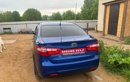 KIA Rio III рестайлинг, 2011 год, 750 000 рублей, 3 фотография
