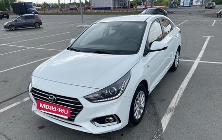 Hyundai Solaris II рестайлинг, 2019 год, 1 555 555 рублей, 2 фотография