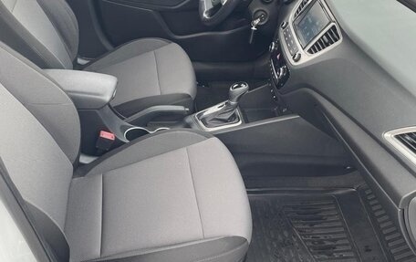 Hyundai Solaris II рестайлинг, 2019 год, 1 555 555 рублей, 11 фотография
