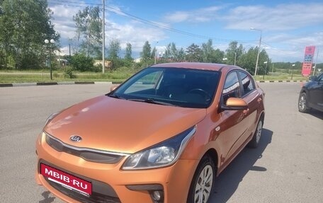 KIA Rio IV, 2018 год, 950 000 рублей, 3 фотография