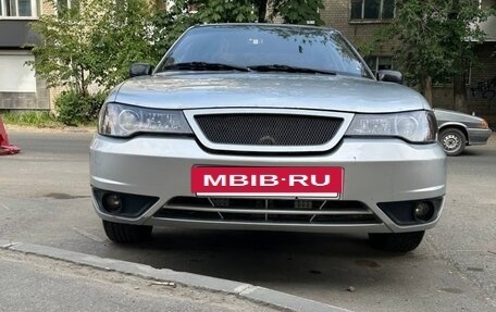 Daewoo Nexia I рестайлинг, 2010 год, 300 000 рублей, 3 фотография