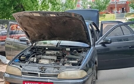 Toyota Camry V30, 1990 год, 250 000 рублей, 4 фотография