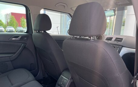 Skoda Yeti I рестайлинг, 2013 год, 1 230 000 рублей, 19 фотография