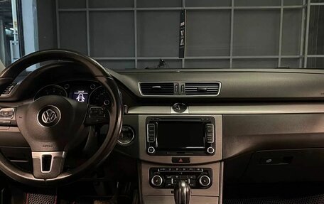 Volkswagen Passat B7, 2011 год, 1 257 000 рублей, 13 фотография