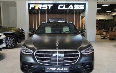 Mercedes-Benz S-Класс, 2023 год, 17 990 000 рублей, 2 фотография