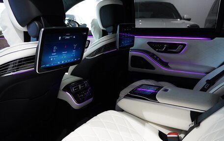 Mercedes-Benz S-Класс, 2023 год, 17 990 000 рублей, 10 фотография