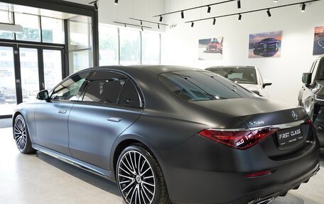 Mercedes-Benz S-Класс, 2023 год, 17 990 000 рублей, 4 фотография