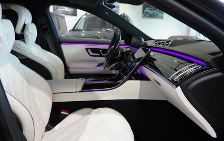 Mercedes-Benz S-Класс, 2023 год, 17 990 000 рублей, 20 фотография