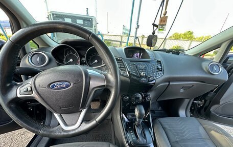 Ford Fiesta, 2015 год, 950 000 рублей, 4 фотография