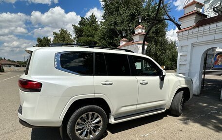Toyota Land Cruiser, 2022 год, 11 000 000 рублей, 3 фотография