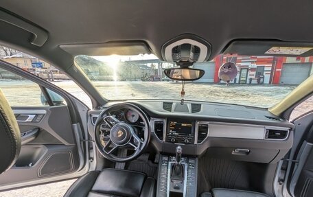 Porsche Macan I рестайлинг, 2015 год, 3 550 000 рублей, 12 фотография