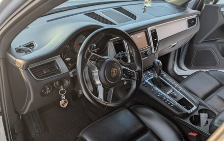 Porsche Macan I рестайлинг, 2015 год, 3 550 000 рублей, 7 фотография