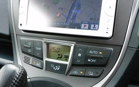 Toyota Ractis II, 2012 год, 725 000 рублей, 30 фотография