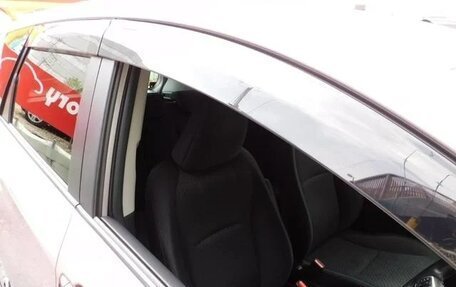 Toyota Ractis II, 2012 год, 725 000 рублей, 23 фотография