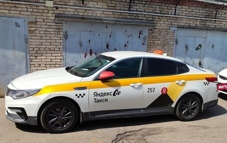 KIA Optima IV, 2019 год, 950 000 рублей, 1 фотография