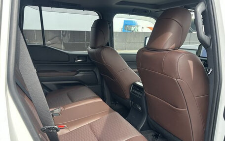 Toyota Land Cruiser Prado, 2024 год, 7 400 035 рублей, 27 фотография