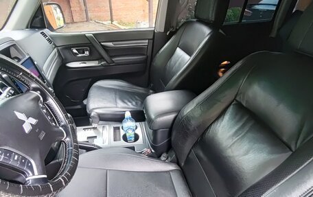 Mitsubishi Pajero IV, 2007 год, 1 650 000 рублей, 4 фотография