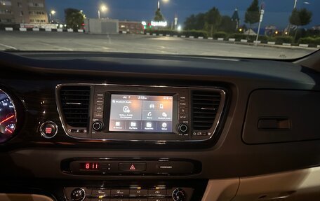 KIA Carnival III, 2020 год, 3 150 000 рублей, 13 фотография