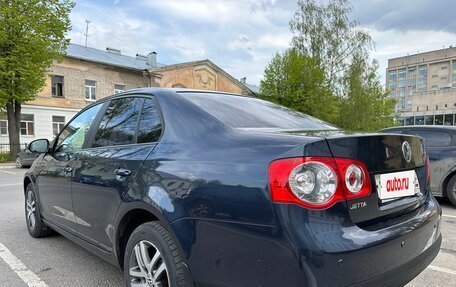 Volkswagen Jetta VI, 2010 год, 660 000 рублей, 7 фотография