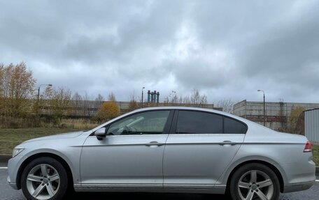 Volkswagen Passat B8 рестайлинг, 2015 год, 1 490 000 рублей, 4 фотография