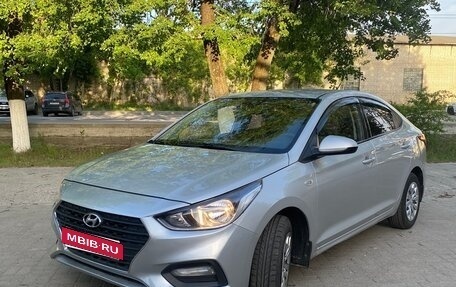 Hyundai Solaris II рестайлинг, 2017 год, 840 000 рублей, 8 фотография