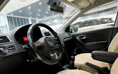 Volkswagen Polo VI (EU Market), 2013 год, 603 000 рублей, 16 фотография