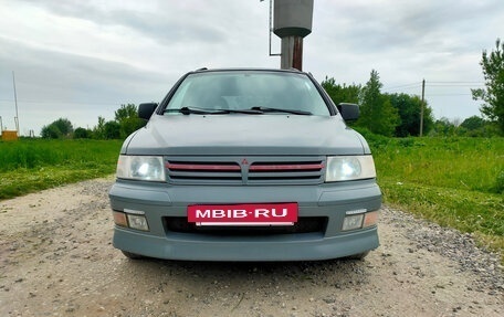 Mitsubishi Space Wagon III, 1998 год, 400 000 рублей, 11 фотография
